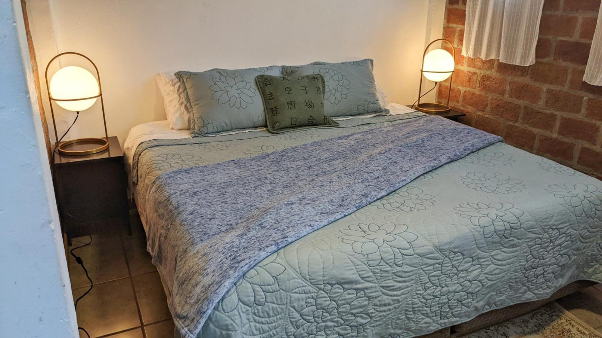 Alpha House * Vilcabamba